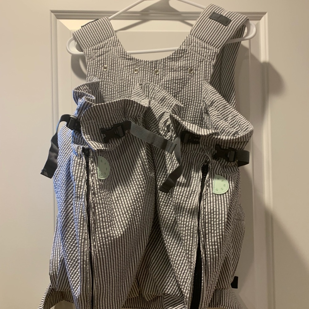 Weego twin baby carrier 0-3 months